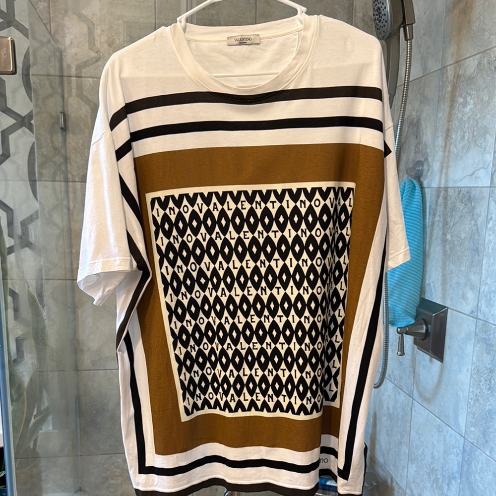 Valentino Black and White Short Sleeve Tees